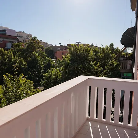 Bel Ami * ティラナ